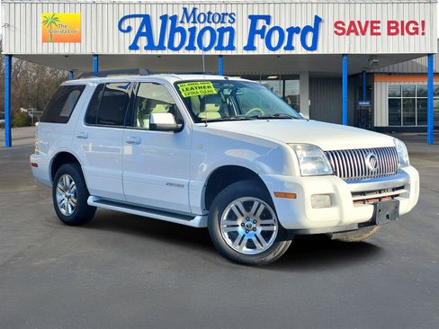 Used 2007 Mercury Mountaineer AWD image 1