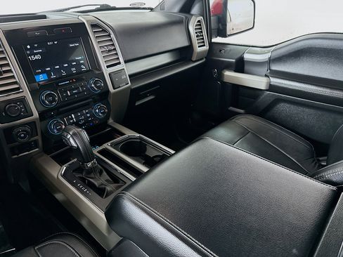 Used 2016 Ford F150 Lariat image 21