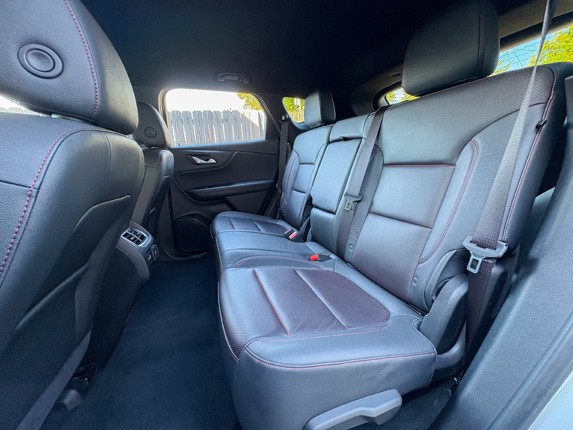 Used 2023 Chevrolet Blazer RS FWD image 27