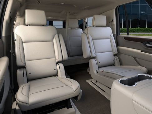 New 2026 GMC Yukon XL Denali image 17