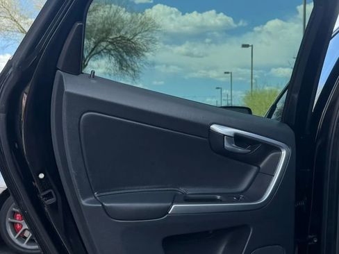 Used 2016 Volvo XC60 T5 Premier FWD image 39