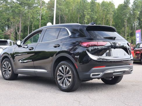 Used 2024 Buick Envision Preferred AWD/4WD image 3
