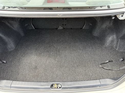 Used 1998 Toyota Corolla CE image 12