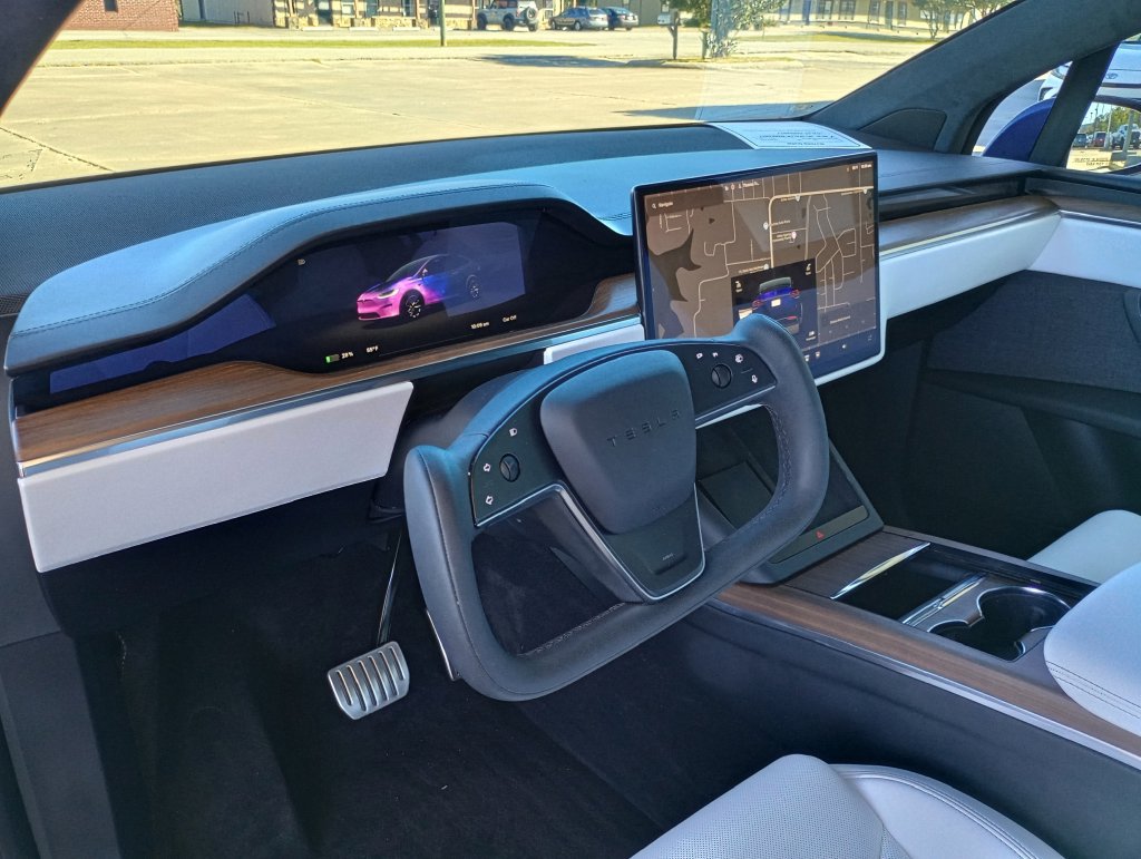 Used 2022 Tesla Model X AWD/4WD image 9