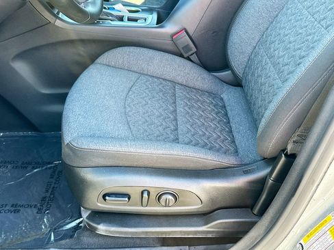 Certified 2023 Chevrolet Equinox LT image 19