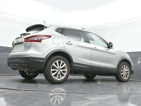 Used 2022 Nissan Rogue Sport S FWD image 32