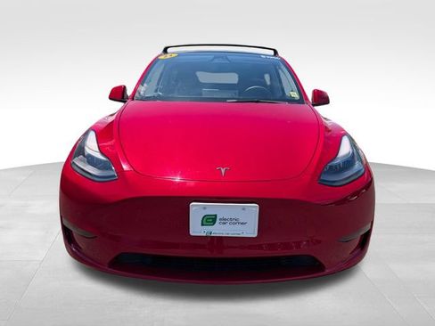 Used 2023 Tesla Model Y Performance AWD/4WD image 2