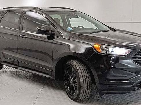 Certified 2023 Ford Edge SE w/ Black Appearance Package AWD/4WD image 1