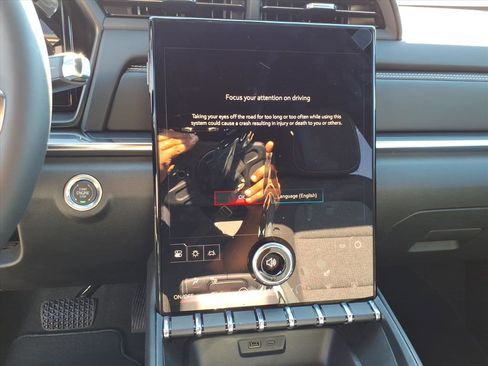 New 2026 GMC Terrain Elevation w/ LPO, Floor Liner Package image 20