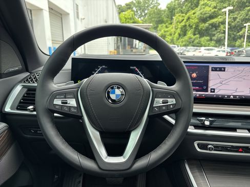 Certified 2026 BMW X5 xDrive40i w/ Climate Comfort Package AWD/4WD image 11