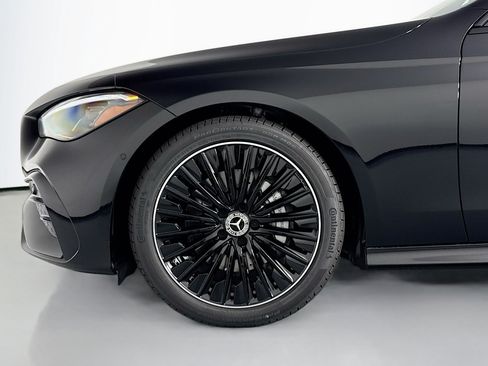 New 2026 Mercedes-Benz CLE 300 4MATIC Coupe image 9
