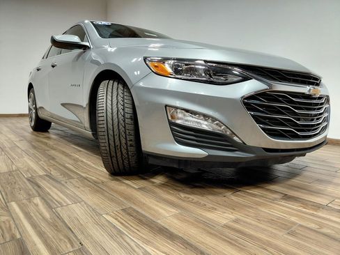 Used 2024 Chevrolet Malibu LT FWD image 17