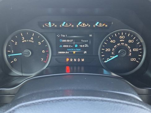 Used 2019 Ford F150 XLT w/ Equipment Group 302A Luxury RWD image 15