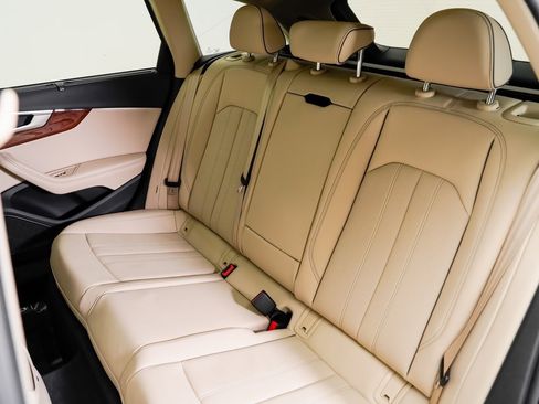 Used 2023 Audi A4 2.0T allroad Premium Plus w/ Premium Plus Package image 23