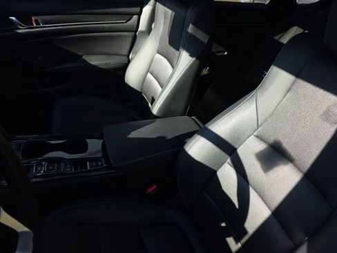 Used 2020 Honda Accord Sport image 19