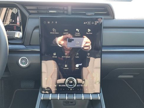 New 2026 GMC Terrain AT4 w/ Convenience Package III image 28