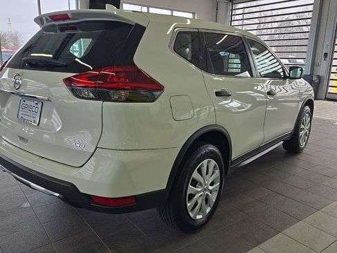 Used 2020 Nissan Rogue S image 14