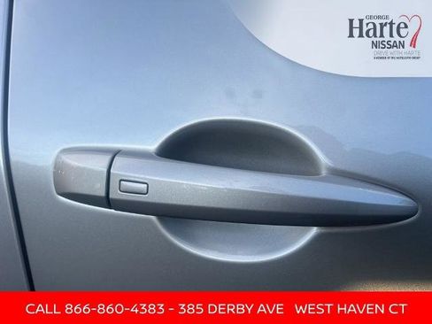 Certified 2025 Nissan Rogue SL image 25