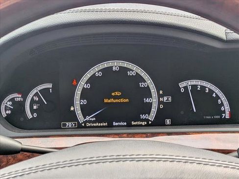 Used 2012 Mercedes-Benz S 550 4MATIC image 10