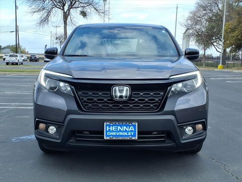 Used 2021 Honda Passport Sport image 2