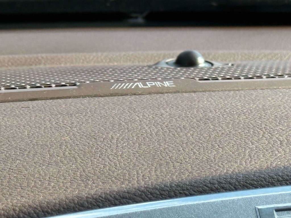 Used 2019 RAM 1500 Laramie AWD/4WD image 30