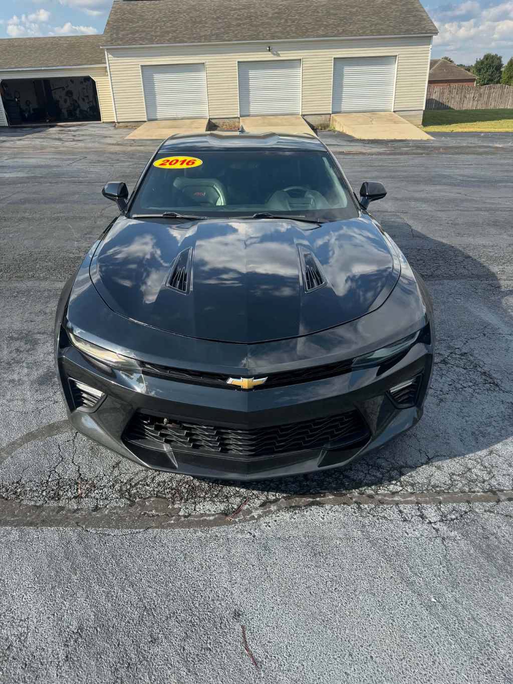 Used 2016 Chevrolet Camaro SS RWD image 8
