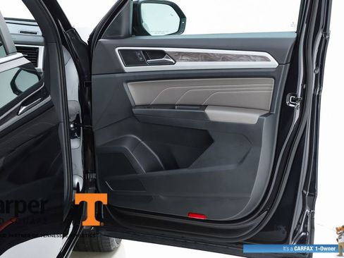 Used 2023 Volkswagen Atlas Cross Sport SE FWD image 71