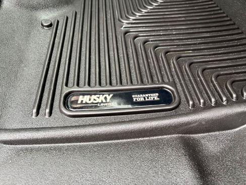 Used 2020 Ford F350 Lariat AWD/4WD image 16