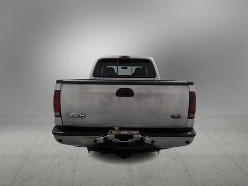 Used 2005 Ford F250 4x4 Crew Cab Super Duty image 7