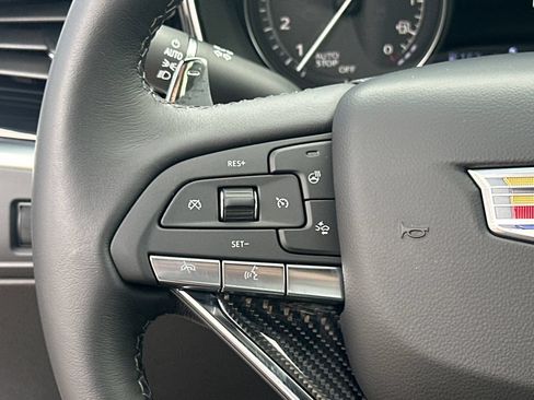 Used 2025 Cadillac XT6 Sport w/ LPO, Red Accent Package AWD/4WD image 21