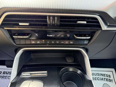 Certified 2024 MAZDA CX-90 3.3 Turbo w/ Select Package AWD/4WD image 24