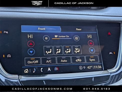 Certified 2025 Cadillac XT6 Premium Luxury image 18