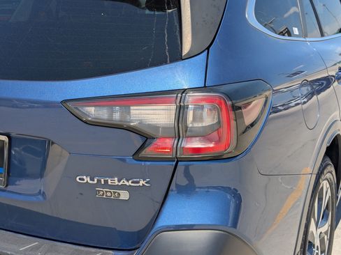Used 2020 Subaru Outback Limited w/ Popular Package #2 AWD/4WD image 12