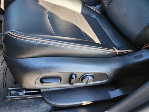 Used 2024 GMC Terrain AT4 image 28