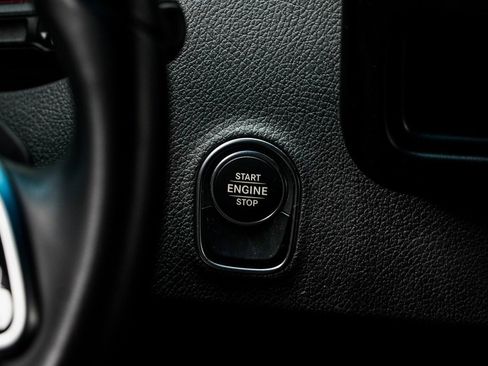 Used 2022 Mercedes-Benz Sprinter 2500 image 20