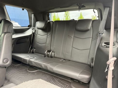 Used 2018 Cadillac Escalade Platinum AWD/4WD image 33
