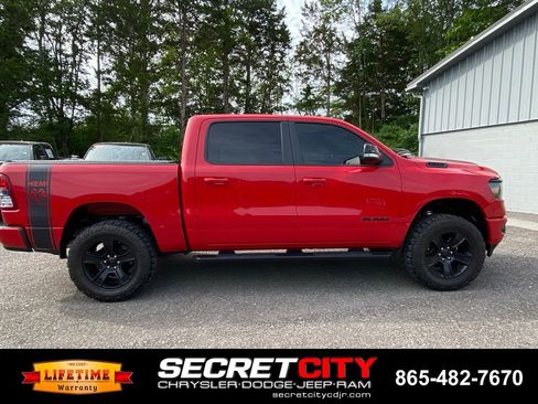 Used 2022 RAM 1500 Big Horn AWD/4WD image 4