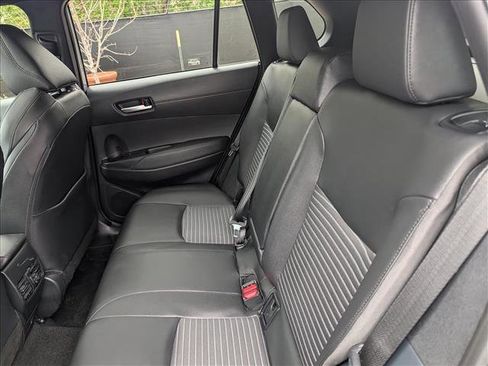 Used 2023 Toyota Corolla Cross AWD Hybrid w/ Convenience Package image 26