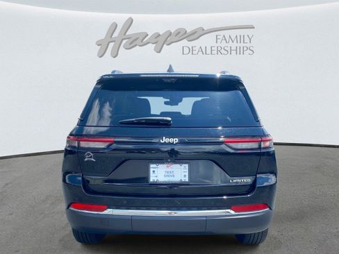 Used 2024 Jeep Grand Cherokee Limited w/ Luxury Tech Group II RWD image 4
