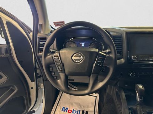 Used 2024 Nissan Frontier S w/ Technology Package RWD image 12