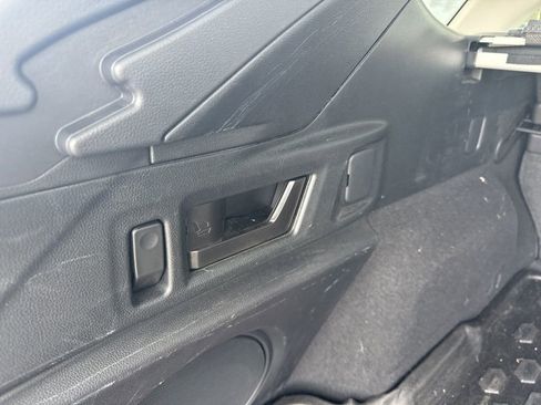 Certified 2025 Subaru Outback Limited image 13