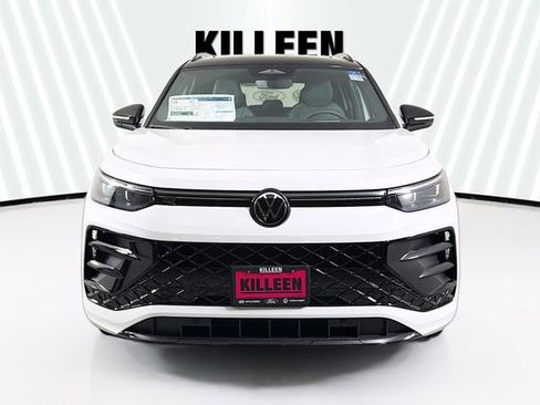 New 2026 Volkswagen Tiguan SE R-Line FWD image 2