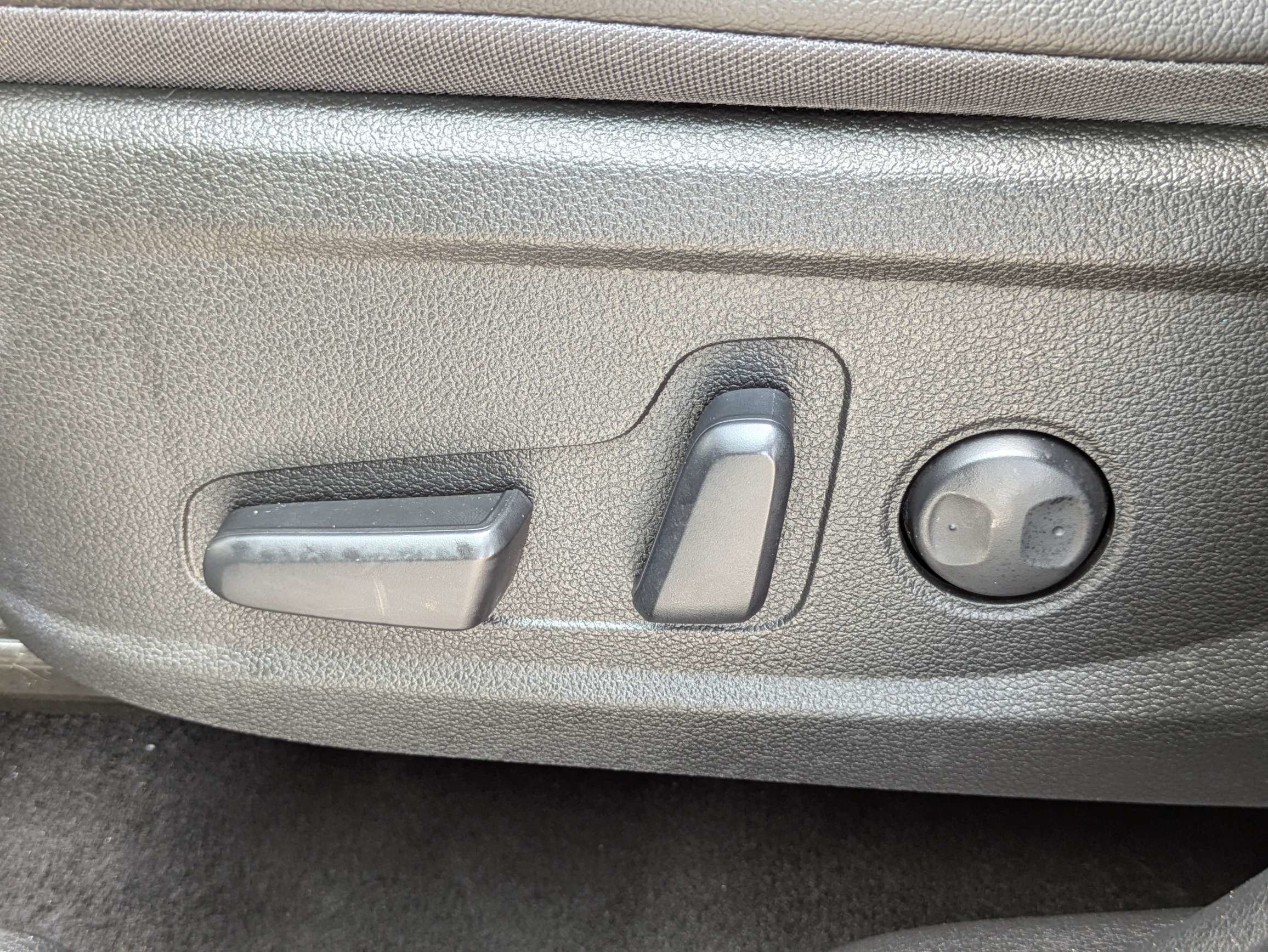 Used 2023 Hyundai Santa Fe SEL w/ Premium Package FWD image 20