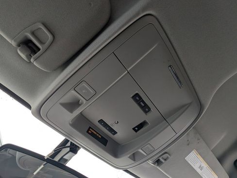 Used 2018 GMC Sierra 1500 SLE w/ SLE Value Package image 31