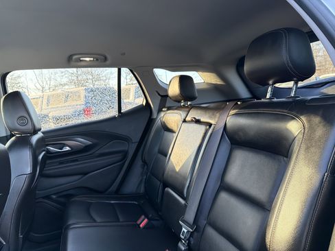 Certified 2021 GMC Terrain SLT w/ Infotainment Package II image 30