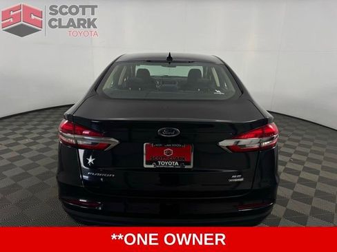 Used 2020 Ford Fusion SE image 5