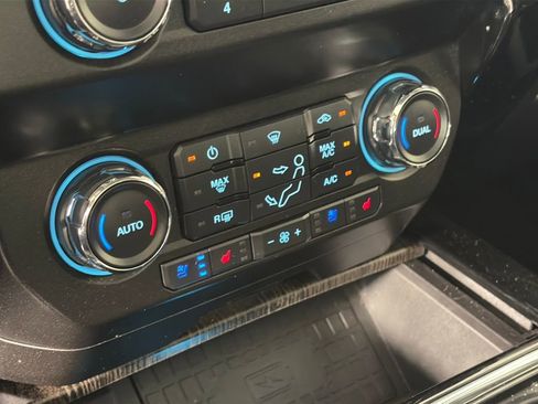 Used 2021 Ford F250 Lariat image 21