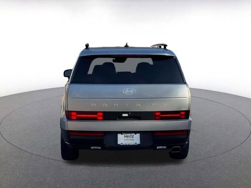 Used 2025 Hyundai Santa Fe SEL image 11