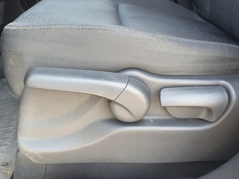 Used 2014 Honda Ridgeline Sport image 30