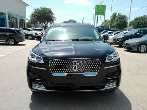 Used 2020 Lincoln Aviator Reserve w/ Equipment Group 202A AWD/4WD image 3